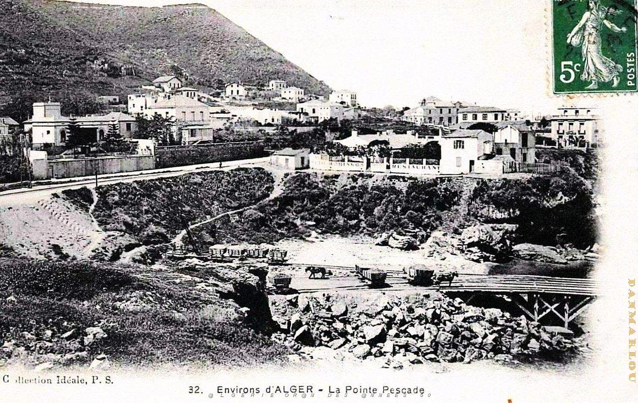 Alger-Pointe Pescade - Vue .jpg